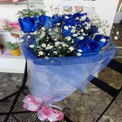 １本￥720円！【10本以上〜のご注文です】☆青いバラ（ブルーローズ）とカスミソウとラメちりばめてキラキラとした花束！ |  | 03