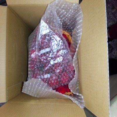 豪華な３０本の赤いバラの花束にメッセージを添えて贈り物に（*^_^*）★ |  | 05