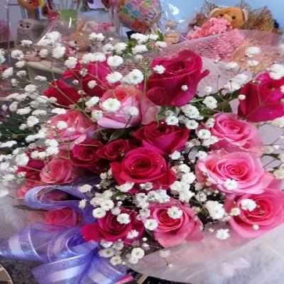 好評☆鮮やかなピンク色のバラの花束！送料無料☆かすみ草と一緒に・・☆ |  | 02