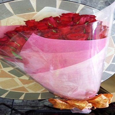 凛とした美しい赤いバラ！1本￥320円！２０本以上〜のご注文！！（*^_^*）お好きな本数で、プレゼント☆ |  | 03