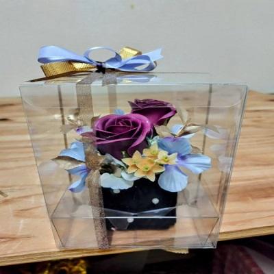 ラメの付いた紫バラのソープフラワーアレンジ☆にメッセージを添えて贈り物に！ |  | 09