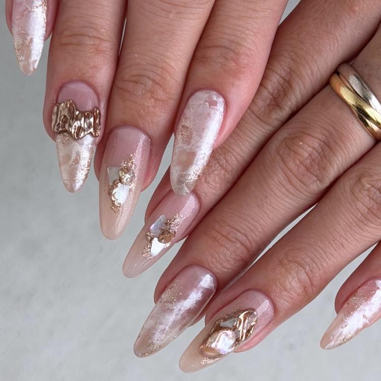 TOY's × INITY トイズバイアイニティ TOY's R's salon 極みサテン