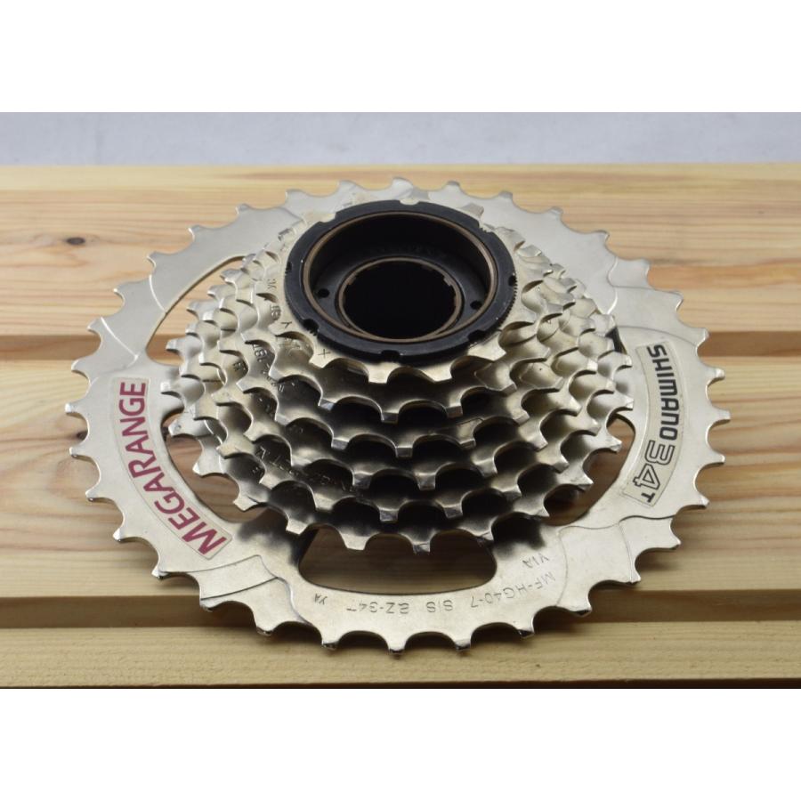 めろ Enigma Black Stage﻿を観﻿る | Netflix