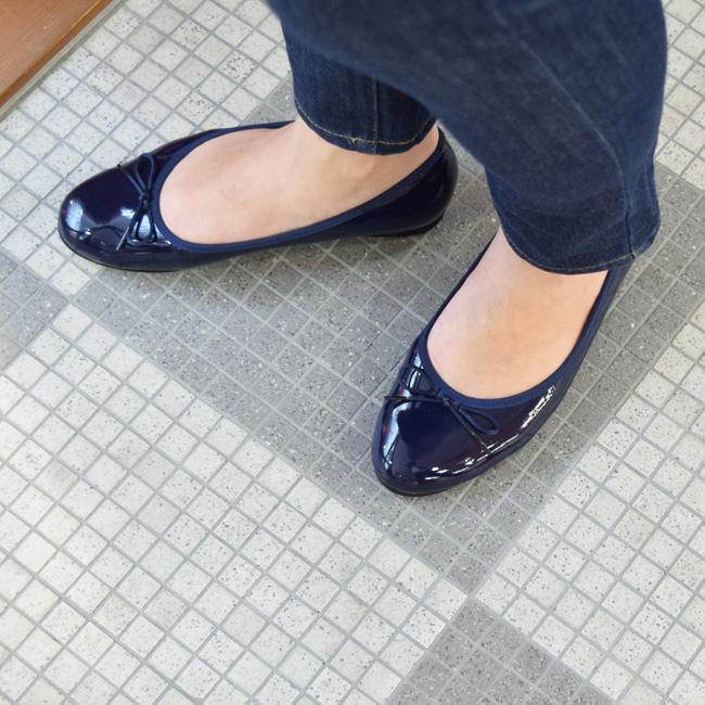 バレエシューズ パンプス レディース 痛くない 幅広 歩きやすい ストレッチ バレエ フラットシューズ リボン 1.5cm 日本製[FOO-SN-R1631]の画像
