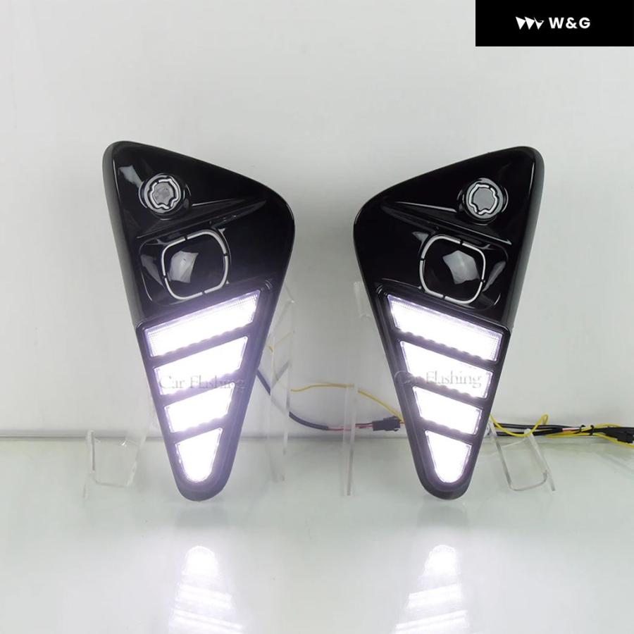 並行輸入品】 車用LED DRL デイタイム ランニングライト トヨタ ヤリス