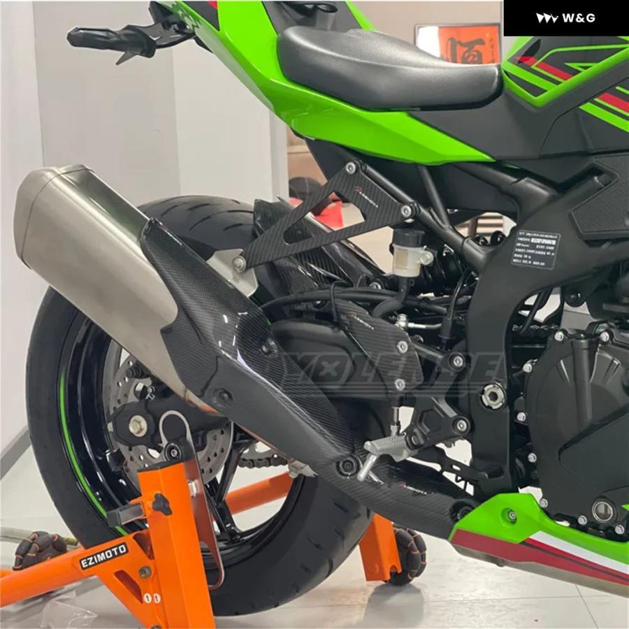 4セット 美品/キズ無 セレナ C25 ハイウェイスター 後期 ヘッドライト