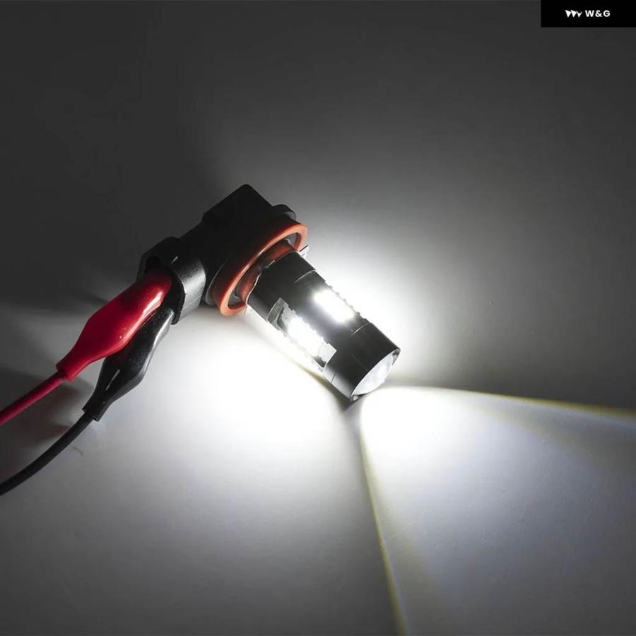 並行輸入品4個ホワイト CANバス H16 H11 LED フォグランプ コーナリングライト 2013 2014 2015-2017 シュコダ オクタビア III RS/VRS モデル専用の画像