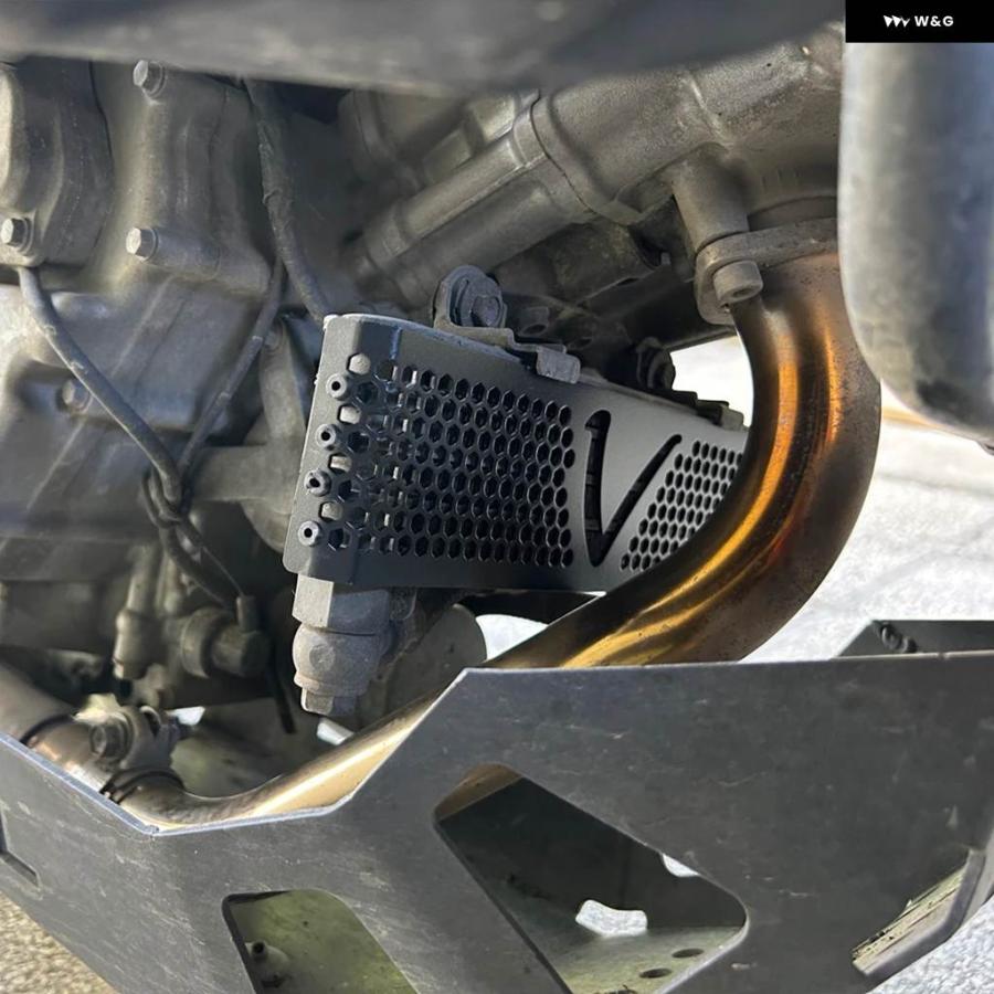 並行輸入品スズキ VSTROM DL650 2004 - 2011 オートバイ ラジエーター エンジン クーラー 冷却 グリル ガの画像