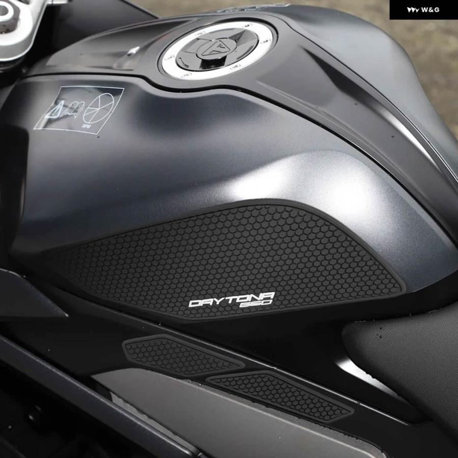 並行輸入品デイトナ 660 DAYTONA660 2024 バイク アクセサリー タンク パッド プロテクター ステッカー デカーの画像