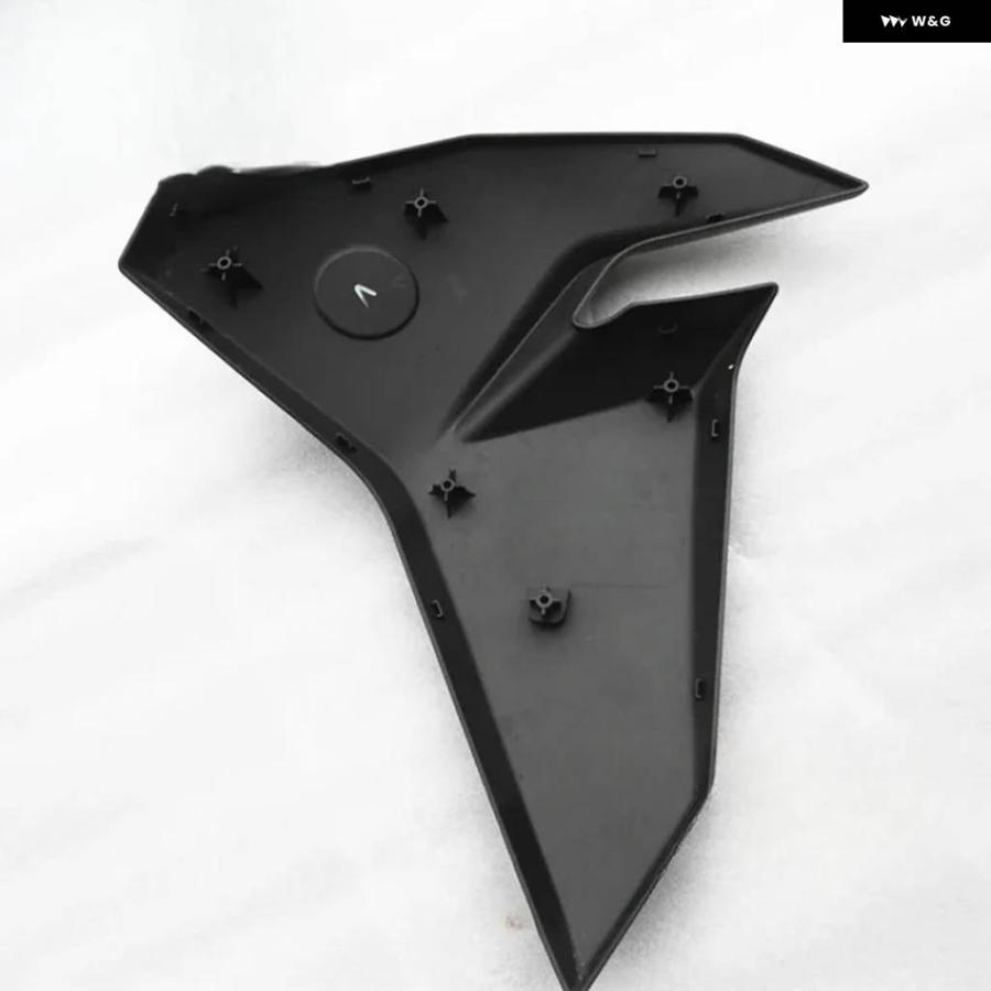 並行輸入品 オートバイ CF650-7 左右 ディフレクター 400NK 650NK 燃料タンク アウター ガードの画像