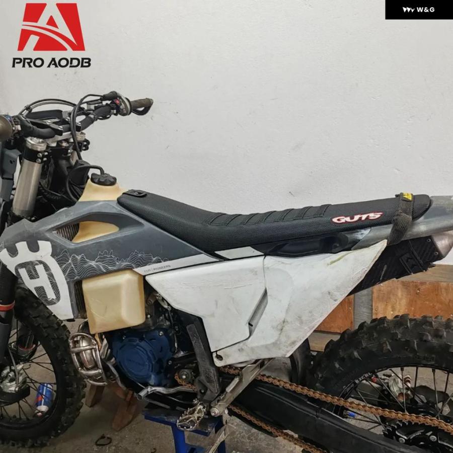 Husqvarna FE250 2022 シート 商品の説明Husqvarna FE250 202…