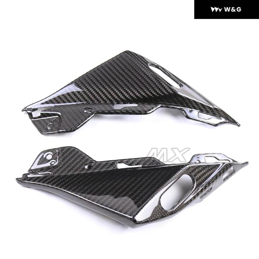 並行輸入品 カーボン オートバイ バイク インナーサイド パネル バックミラー ブラケット フェアリング ヤマハ TMAX560の画像