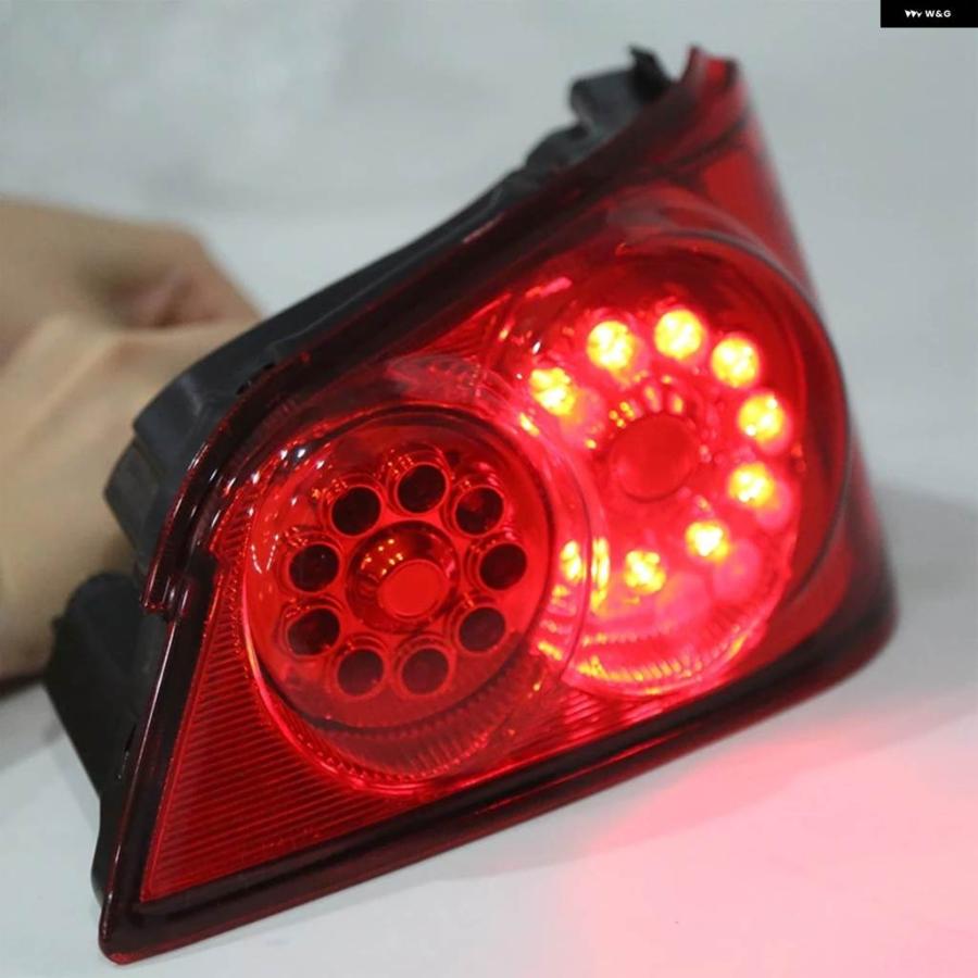 並行輸入品ホンダ ゴールドウイング GL1800 2001-2011用 LED付き オートバイ トランク テールライト ブレーキウ