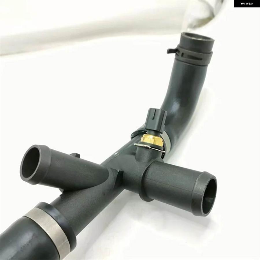 並行輸入品 車 ジャガー XF X250 3.0 V6 ガソリン 2008-2015 ジャガー XJ X351 3.0 V6 ガソリン 2010- 上部 ラジエーター クーラント ホーの画像