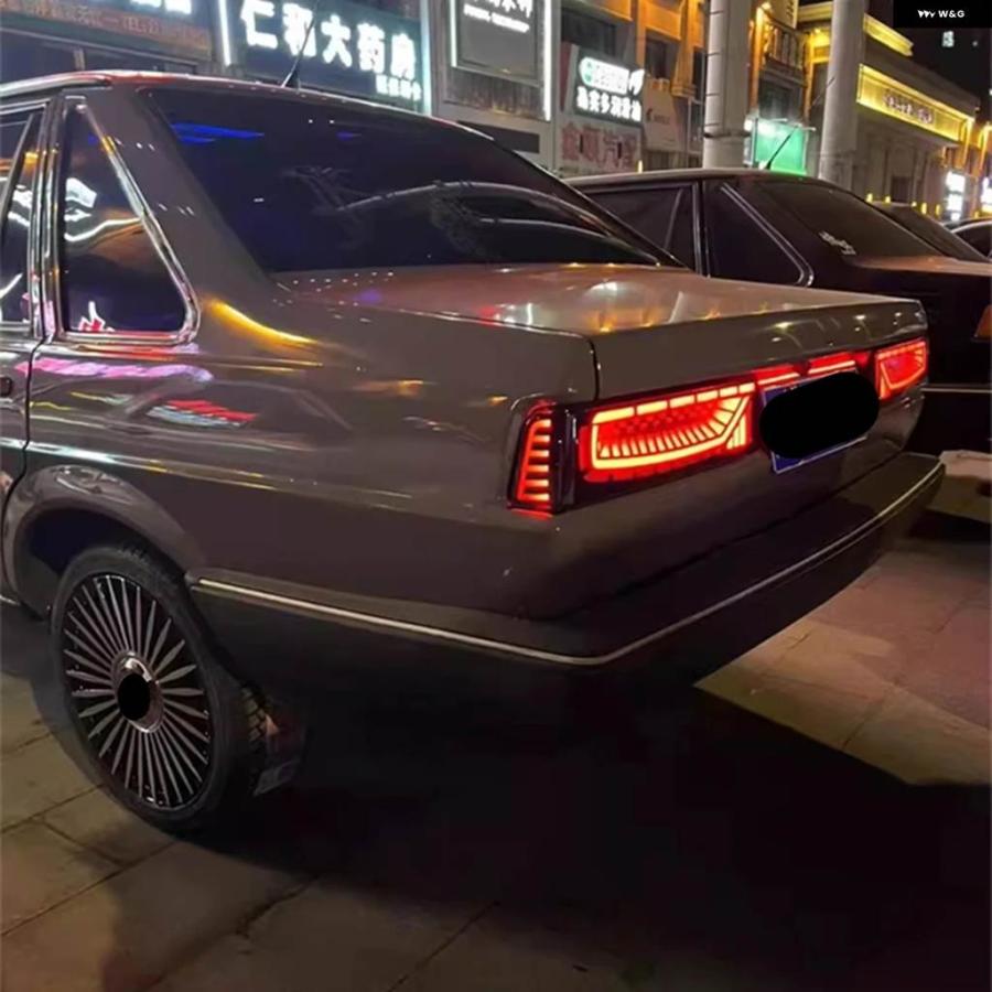 並行輸入品 車用 LED テールライト アセンブリ フォルクスワーゲン VW サンタナ リアランプ ウィンカー ブレーキ リバース 2個の画像