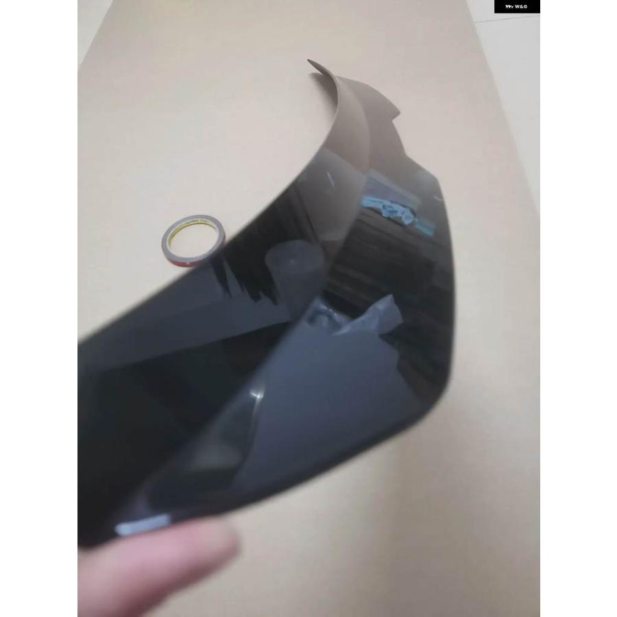 並行輸入品 フォルクスワーゲン ゴルフ 5 MK5 R32 GTI R 2006 - 09 用 グロスカーボン スタイル リアルーフスポイラー ウィングの画像