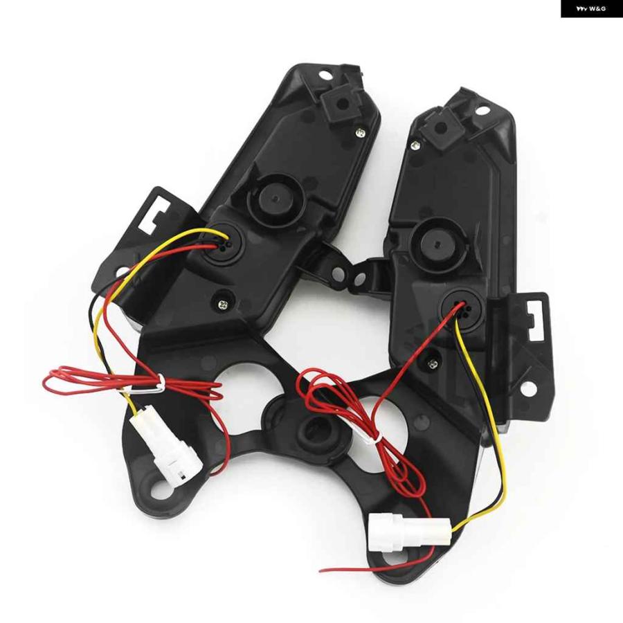 ブランド登録なし - 並行輸入品ヤマハ XMAX300 V2 コネクテッド 2023-2024 自動二輪車 自動二輪車 ウィンカー LED 点灯 点滅 表示計器 ともし火 付属品