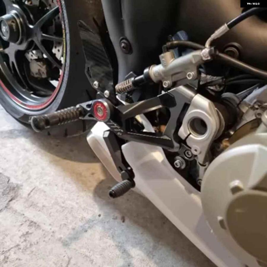 並行輸入品ドゥカティ PANIGALE V4S STREETFIGHTER V4 V4R 2018-2023 オートバイ バイク フットレスト リアセット フットペグ レスト リアセットの画像