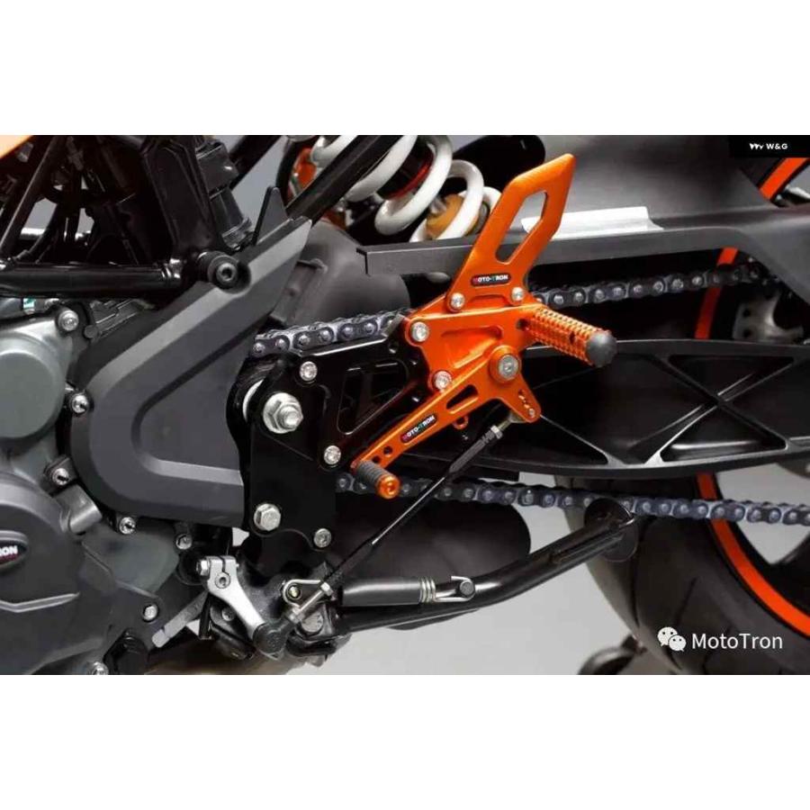 並行輸入品オートバイ バイク 調整可能 リアセット フットペグ ペダル フットレスト リアセット RC390 2022-2025の画像