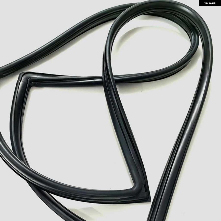 【日産純正品】y60サファリ フロントドアパネル用ウェザーストリップ 日産純正品】y60サファリ フロントドアパネル用ウェザーストリップ