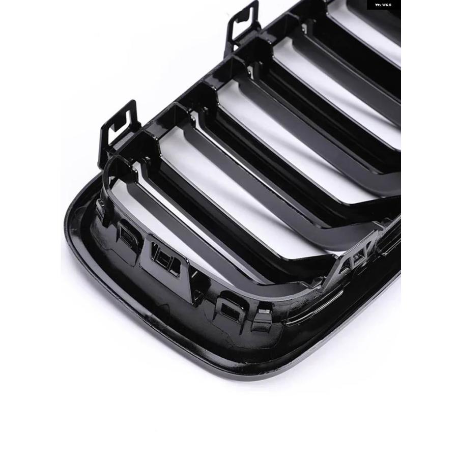並行輸入品 フロントレインレーシンググリル カーボン Mカラーグリル キドニー BMW 3シリーズ F30 F31 F35 2012-2019 320I 328Iの画像