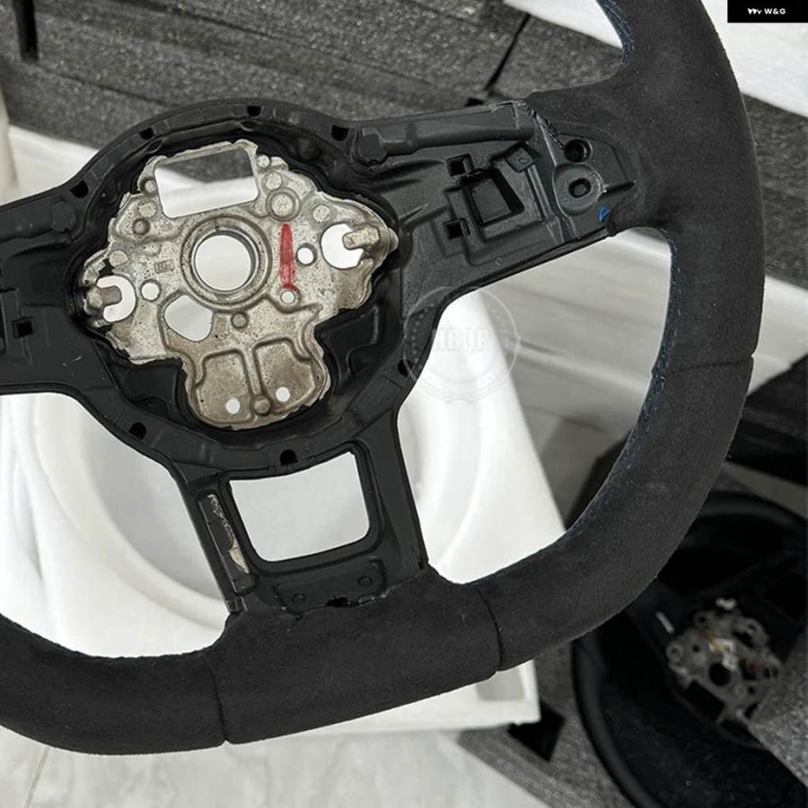 並行輸入品 ブルーステッチとアルカンターラをデザイン ステアリングホイール ゴルフ 7用 ステアリングホイール GTIの画像