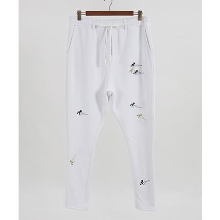 【NOISESCAPE(ノイズスケープ)】Multi embroidery design sweatpants　スウェットパンツ(nsa116-4cd)｜cambio｜21