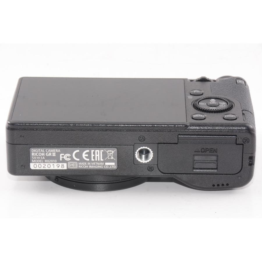 中古】【外観特上級】RICOH リコー GR III デジタルカメラ