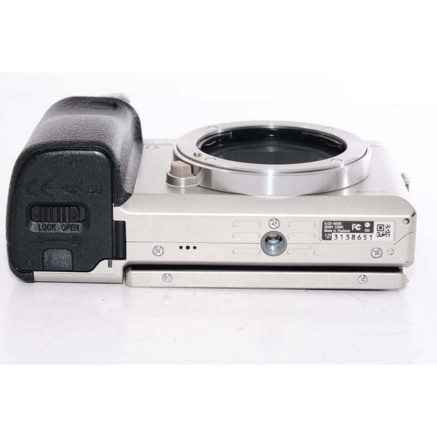SONY ミラーレス一眼 α6000 ボディ シルバー ILCE-6000 S