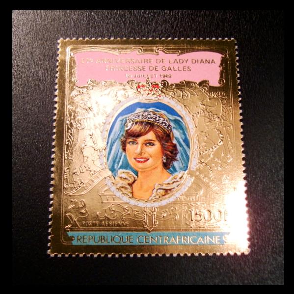 □中央アフリカ切手 1982年 ダイアナ妃 生誕21周年 / 御成婚1周年 金箔 