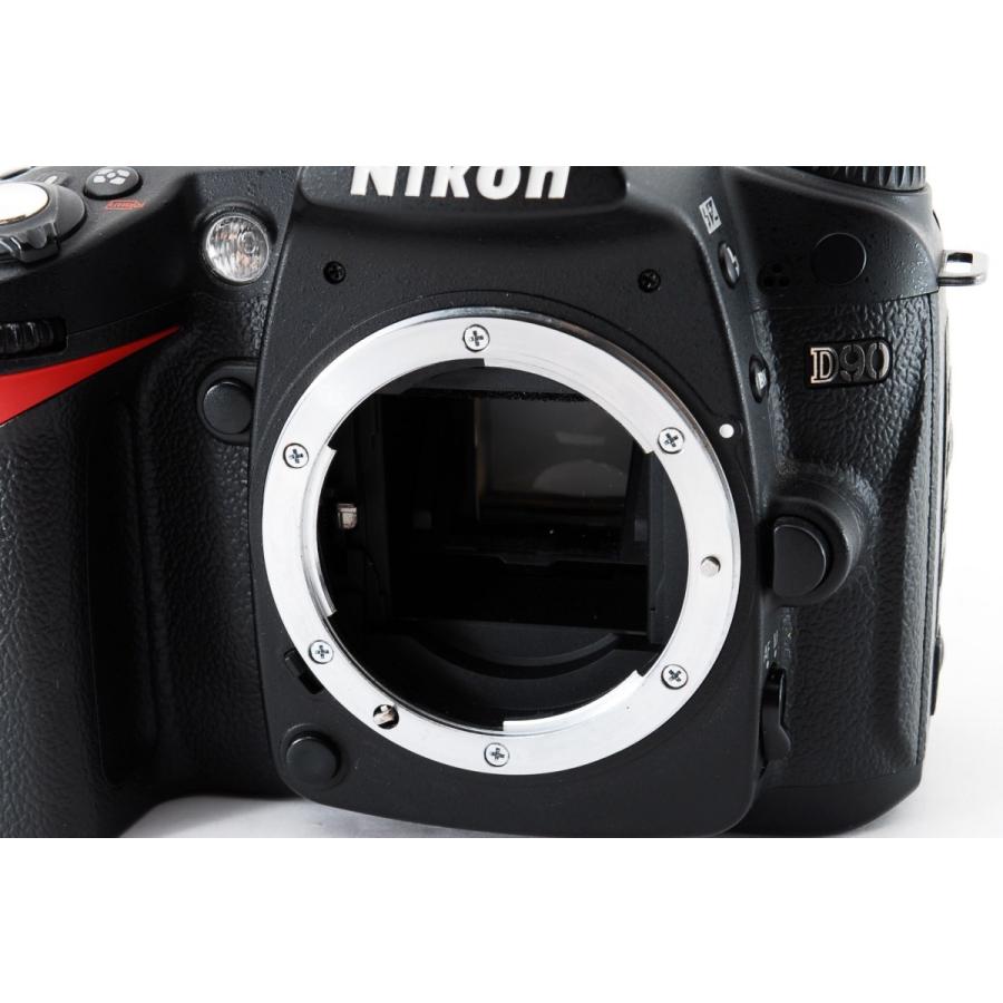 ニコン Nikon D90 標準&超望遠300ミリ ダブルズームセット 美品 ニコン Nikon D90 標準&超望遠300ミリ ダブルズームセット 美品