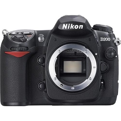 NIKON D200 ボディ　送料無料 ニコン Nikon D200 ボディ本体 <プレゼント包装承ります