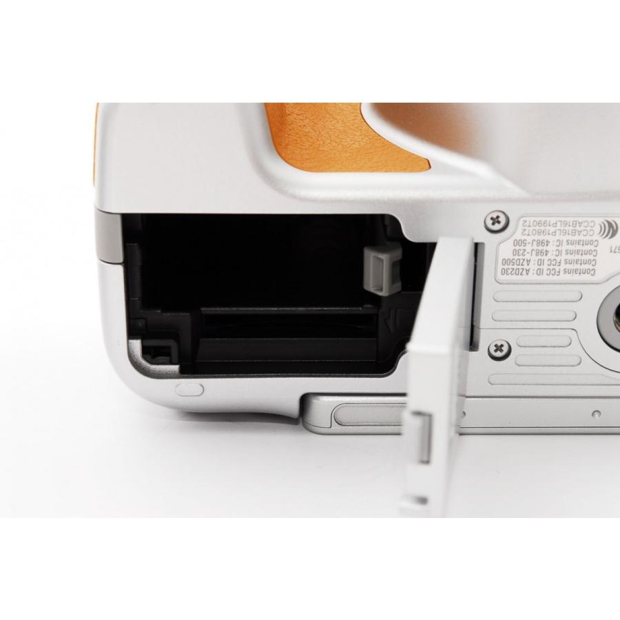 【美品】Canon EOS Kiss X9 レンズキット + 付属品 キヤノン Canon EOS Kiss X9 レンズセット シルバー 美品 SDカード