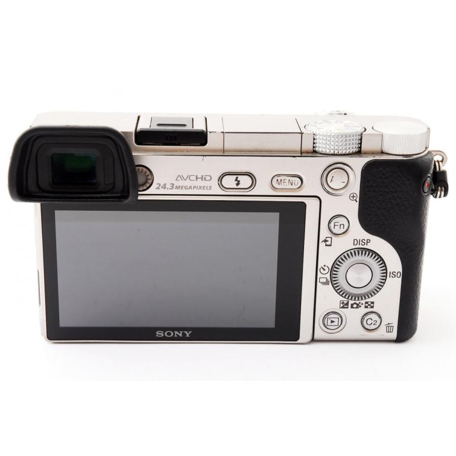 SONY a6000 シルバー ボディ 美品 SDカード ストラップ付 動作確認済み 1ヶ月保証付 スマホ転送 高性能の画像
