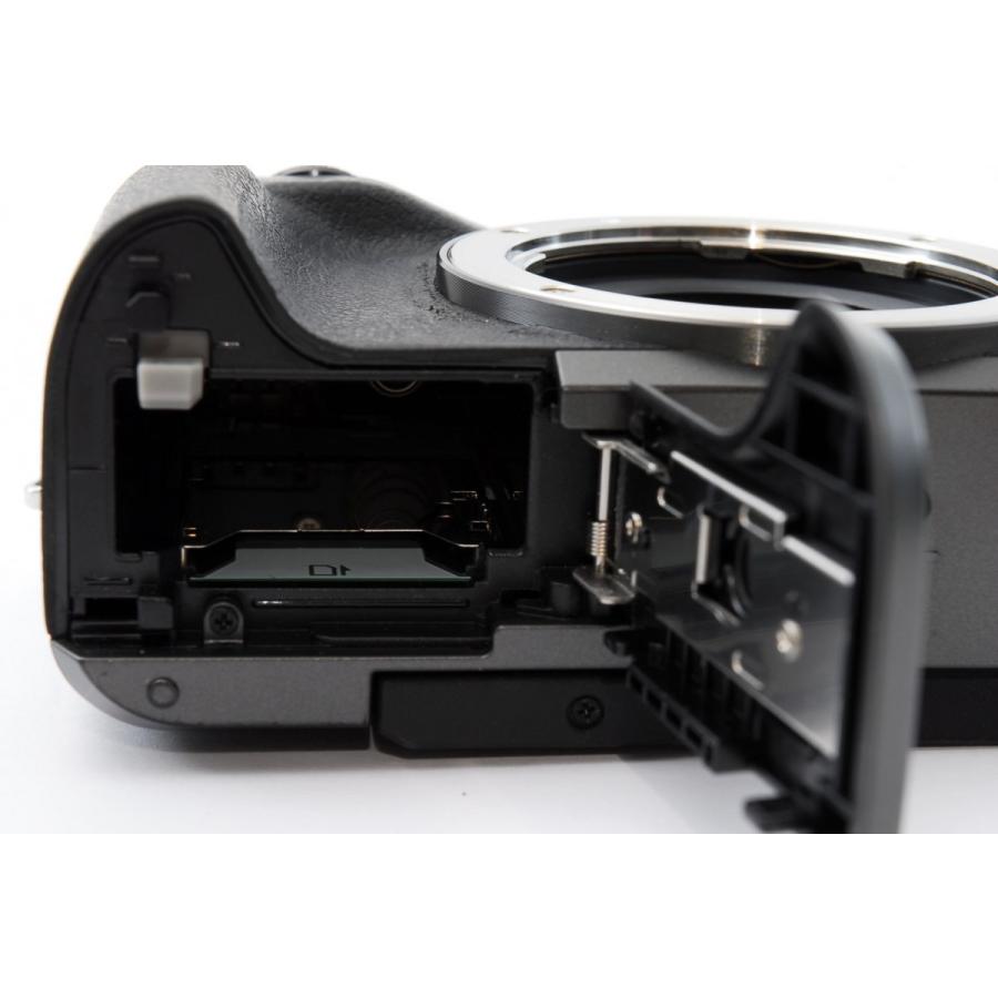 キヤノン（Canon） Canon EOS M6 レンズキット ブラック 美品 新品