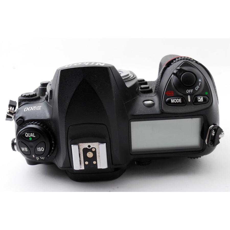 ニコン Nikon D200 標準&超望遠ダブルズームセット 美品 一眼 ニコン Nikon D200 標準&超望遠ダブルズームセット 美品 一眼