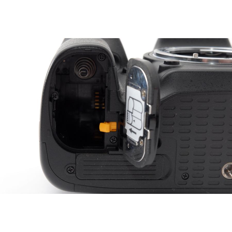 ニコン（Nikon） Nikon D7100 ダブルズームセット 美品 SDカード