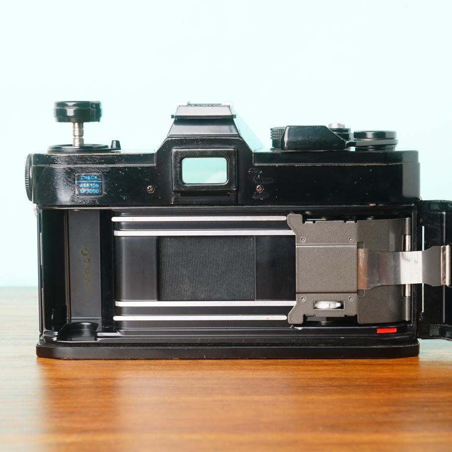 完動品◎Canon FTb-N ブラック ボディ フィルムカメラ #48の画像