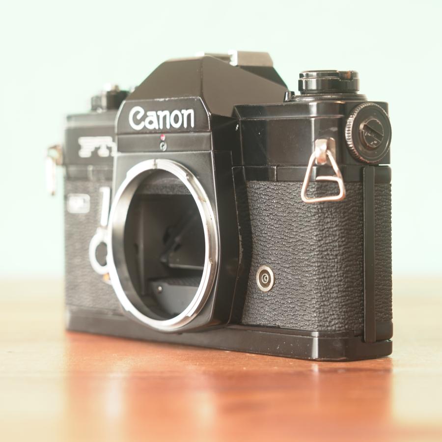 完動品◎CANON FTb ブラック ボディ フィルムカメラ 86｜camera-shashasha｜02