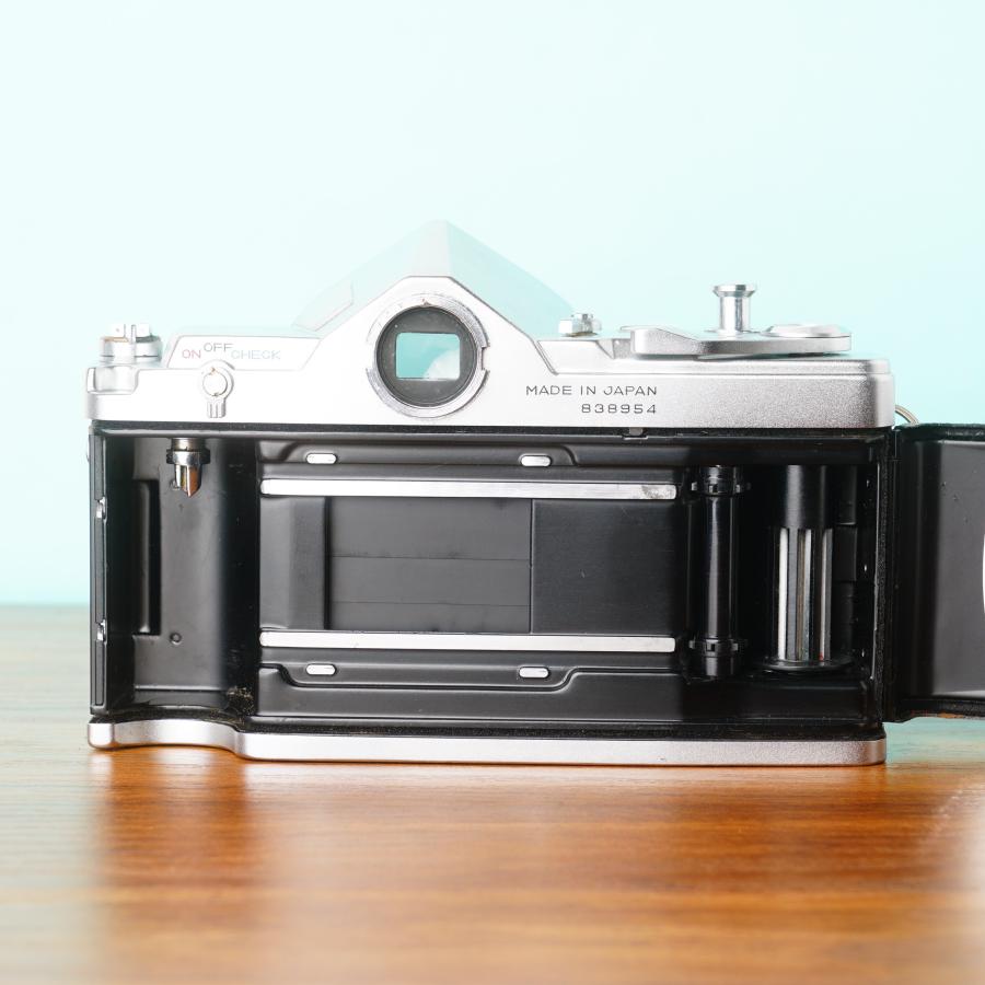 訳あり品◎コニカ AUTOREX ボディ 35mm ハーフサイズ フィルムカメラ #54の画像