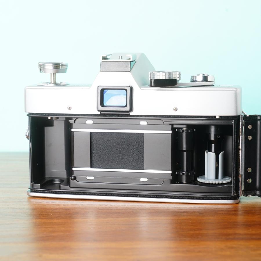 コニカミノルタ 動作確認済み◎ミノルタ SRT101 ボディ フィルム