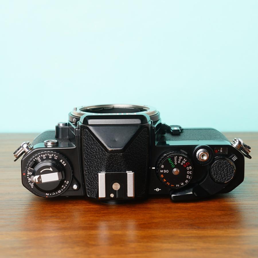 完動品◎ニコン FE ボディ ブラック フィルムカメラ 防湿庫管理 89 ニコン 完動品◎ニコン FE ボディ ブラック フィルムカメラ 防湿