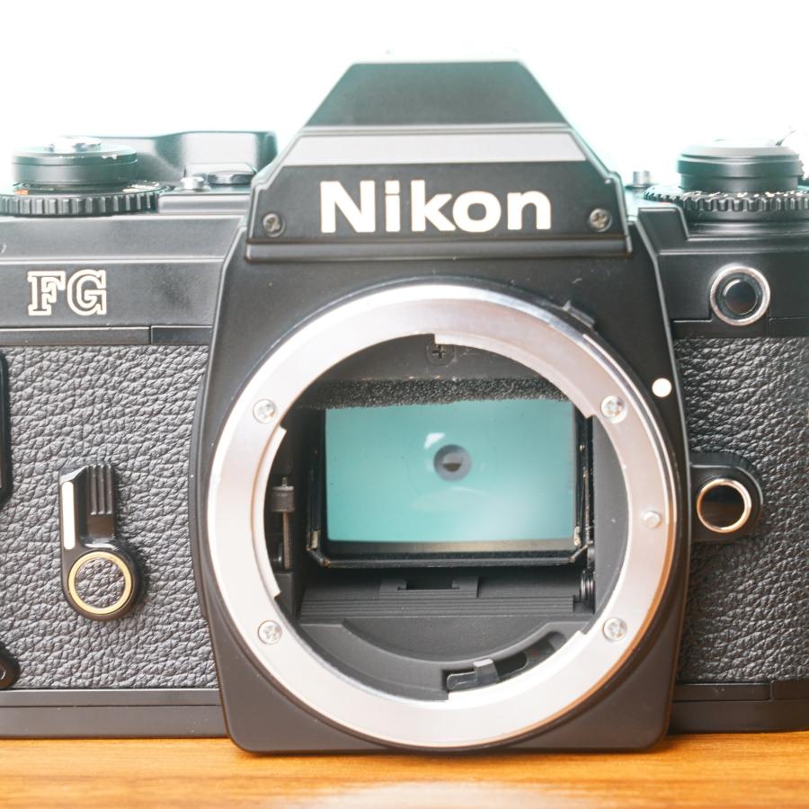 NIKON FGブラック フィルムカメラ　ヴィンテージ フィルムカメラレビュー。「Nikon FG」 | BORN SURE blog