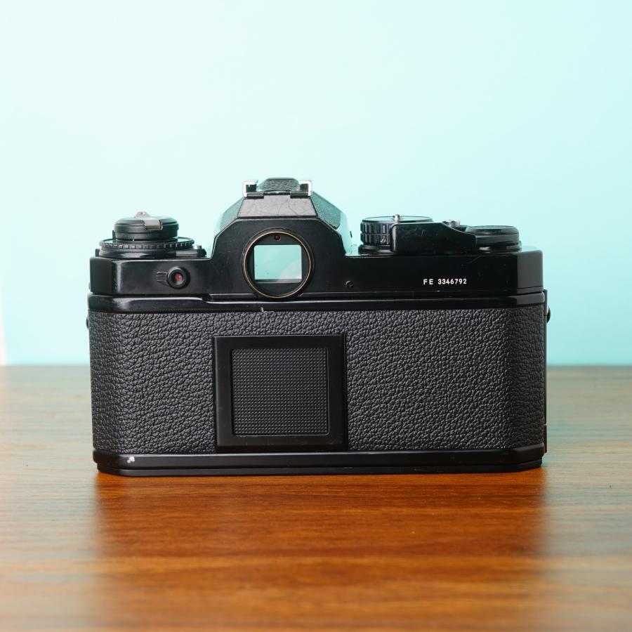 ニコン 完動品◎ニコン FE ブラック ボディ フィルムカメラ 防湿庫管理