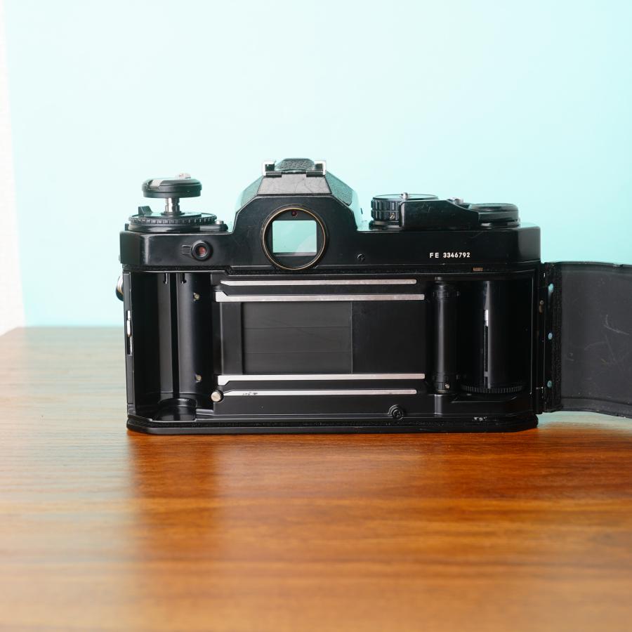 [美品] 完動品◎ニコン FE ブラック フィルムカメラ 防湿庫管理 #78 ニコン 完動品◎ニコン FE ブラック ボディ フィルムカメラ 防湿庫管理