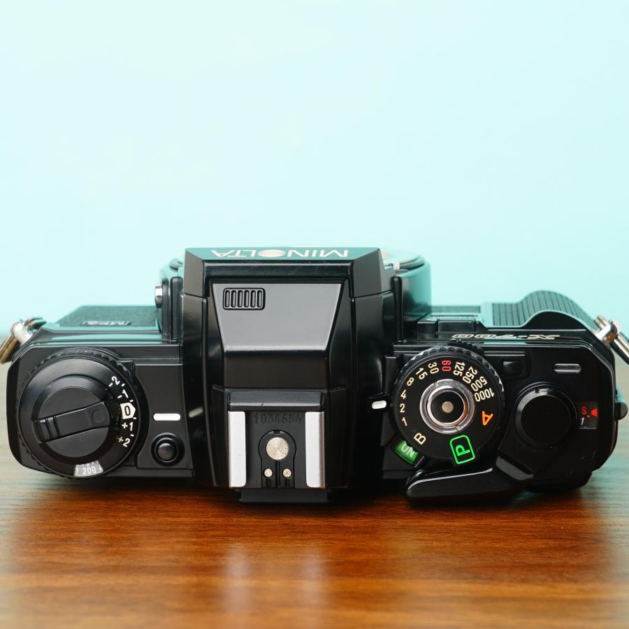美品セット】ミノルタ X-700 フィルムカメラ & ストロボ & レンズ×2