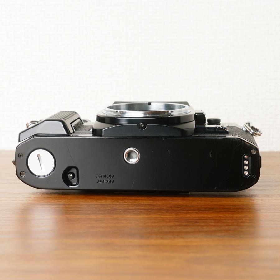 [美品] 完動品◎Canon AE-1 Program ブラック ボディ フィルムカメラ 防湿庫管理 03の画像