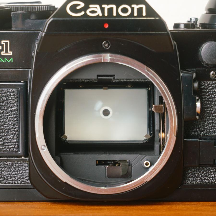 [美品] 完動品◎Canon AE-1 Program ブラック ボディ フィルムカメラ 防湿庫管理 03の画像