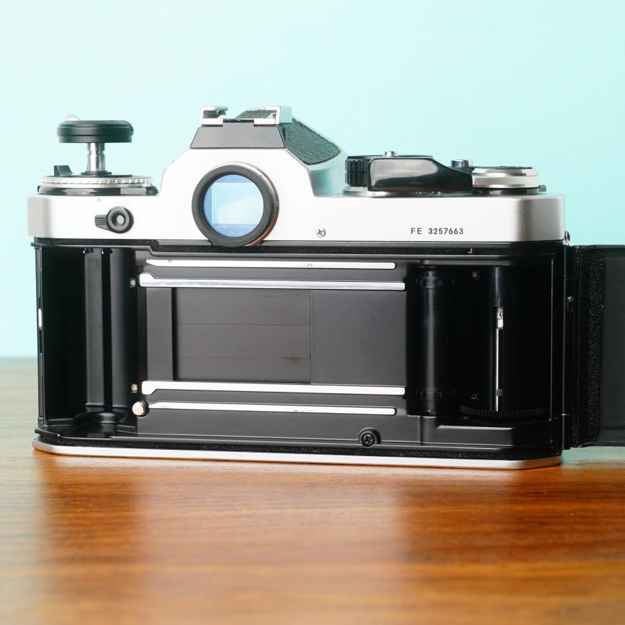 ニコン（Nikon） 【完動・美品・整備済み】Nikon FE ボディ フィルム