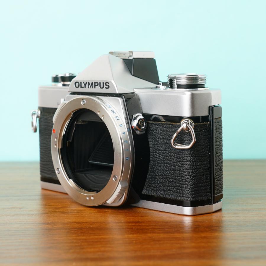 【完動・美品・整備済み】Olympus OM-1 シルバー（プリズム腐食なし）337_1